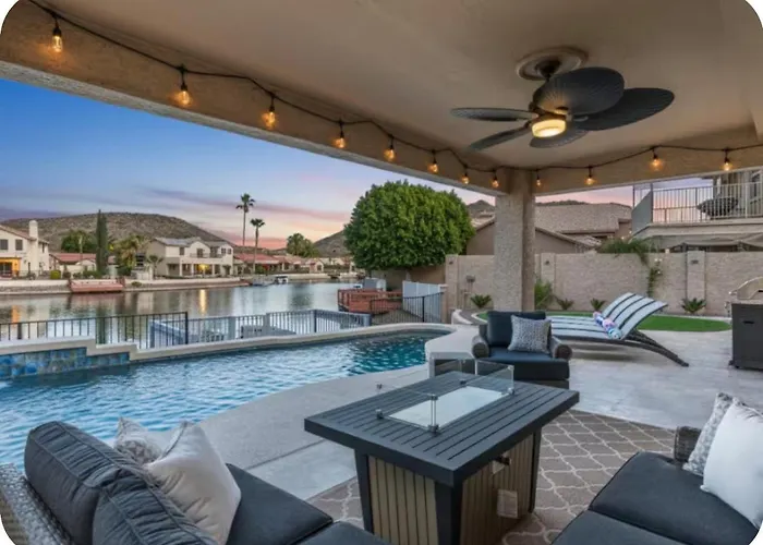 Country house Lakefront Retreat Free Heated Pool Game *